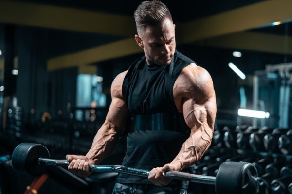 Jaki testosteron wybrać? Poradnik dla początkujących